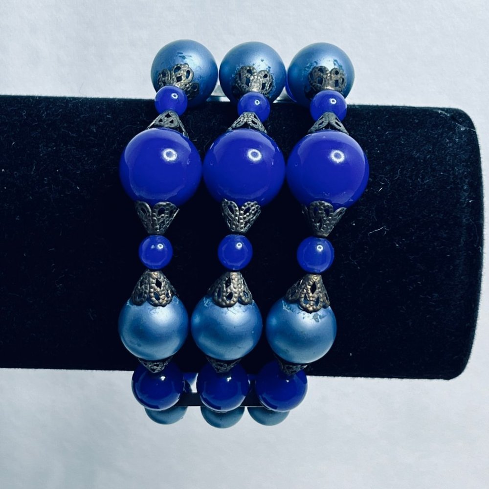 Triple Strand Blue And Silver Tone Beaded  Memory Wire Bracelet